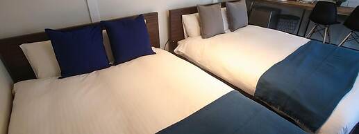 N.33 Hakata Sta. River Side