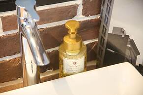 N.33 Hakata Sta. River Side