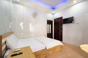 OYO 261 Binh Dung Hotel