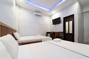 OYO 261 Binh Dung Hotel