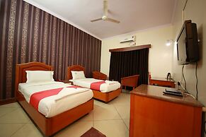 Hotel Chetan International
