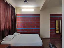 Hotel Chetan International