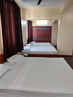 Hotel Chetan International