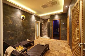 Pell Palace Hotel & Spa