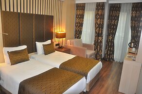 Pell Palace Hotel & Spa