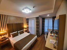 Pell Palace Hotel & Spa