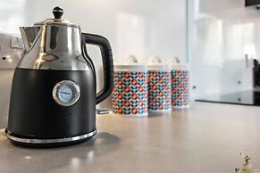 City Centre Spacious Apartment