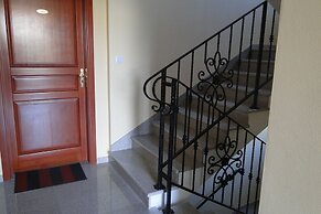 Apartments Villa Ela