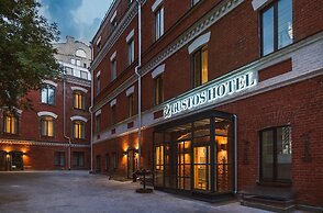 Custos Hotel Lubyansky