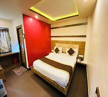 Hotel Adarsh International
