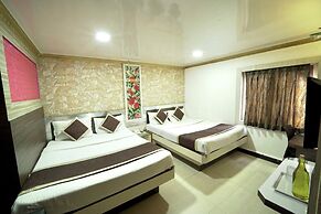 Hotel Adarsh International