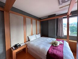 LiChiuan Hotel Spring Hotel