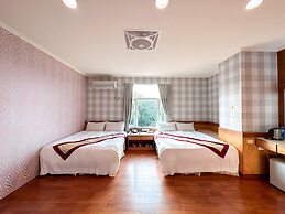 LiChiuan Hotel Spring Hotel