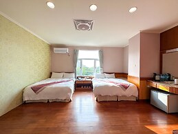 LiChiuan Hotel Spring Hotel