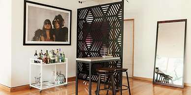 First Class Apartmet by Mr.W