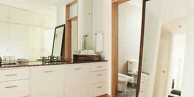 First Class Apartmet by Mr.W