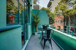 Old School Apartment by Mr.W