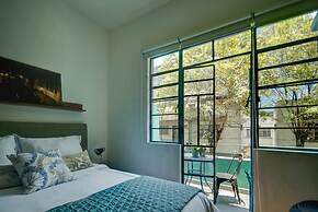 Old School Apartment by Mr.W