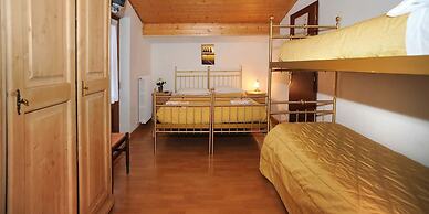 Hotel Bucaneve