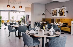 Leonardo Hotel Zurich Airport