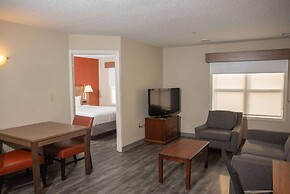 Hawthorn Suites BY Wyndham Erie