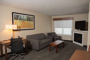 Hawthorn Suites BY Wyndham Erie