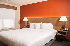 Hawthorn Suites BY Wyndham Erie