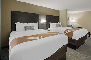 Quality Inn & Suites Roanoke - Fort Worth North