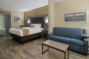 Quality Inn & Suites Roanoke - Fort Worth North