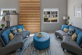 Quality Inn & Suites Roanoke - Fort Worth North