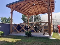 Irbec Apart & Bungalow