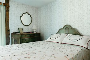 The Carriage Barn Inn