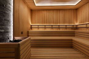 Ramada Encore By Wyndham Istanbul Basin Express