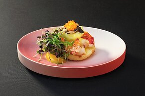 Espacio The Jewel Of Waikiki