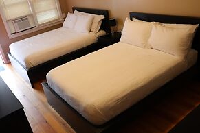 Reynolds House Inn & Motel