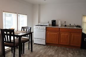 Reynolds House Inn & Motel