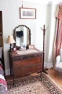 Reynolds House Inn & Motel