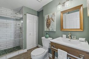 Majestic Sun Beach Resort by Panhandle Getaways