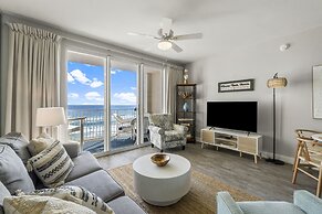 Majestic Sun Beach Resort by Panhandle Getaways