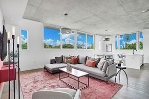 Design District Suites