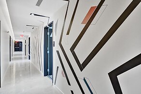 Design District Suites