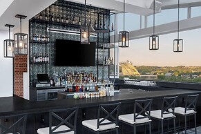 The Lytle Park Hotel, Autograph Collection