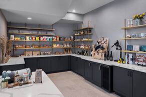 The Lytle Park Hotel, Autograph Collection