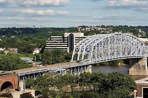 The Lytle Park Hotel, Autograph Collection