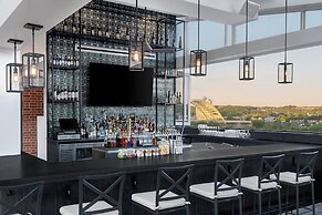 The Lytle Park Hotel, Autograph Collection