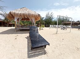 Hello Bintan Beach Cottages