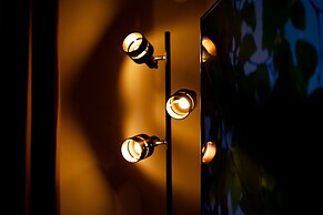 Primavera Kamata 303