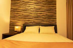 Primavera Kamata 303