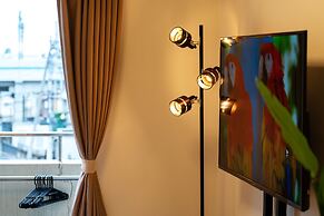 Primavera Kamata 303