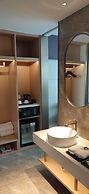 Mercure Yibin Port